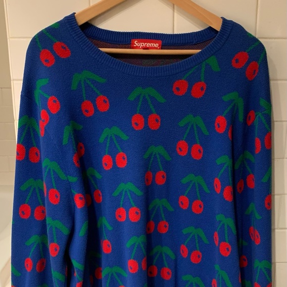 SUPREME✨ Blue Cherries Sweater - Picture 3 of 7